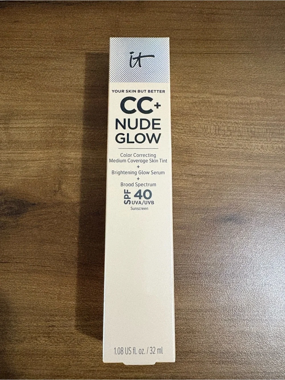 IT Cosmetics CC+ Nude Glow Foundation + Glow SPF 40- Light and Makeup Bag Bundle